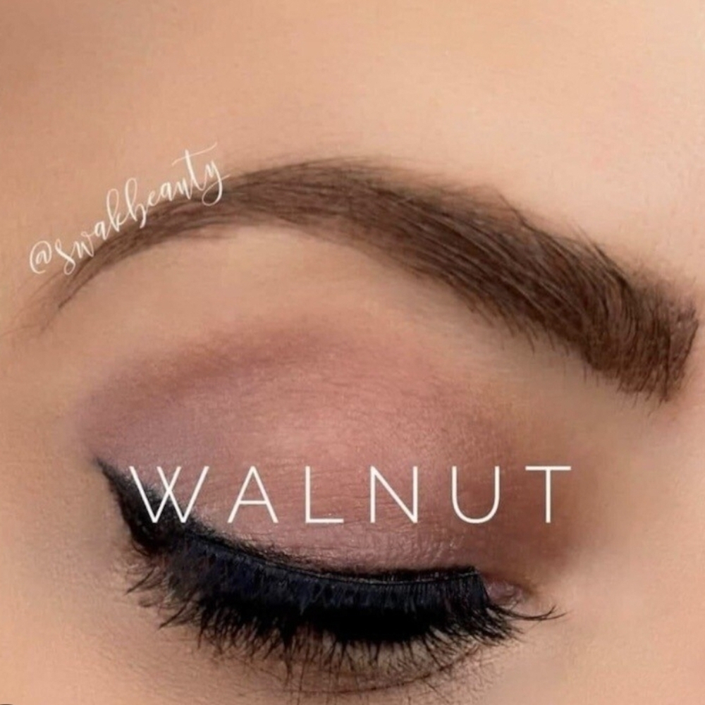 Walnut Eyeshadow Palette